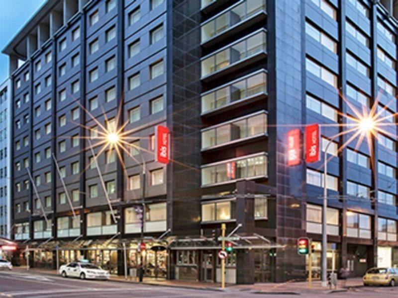 Ibis Wellington Hotel Exterior photo